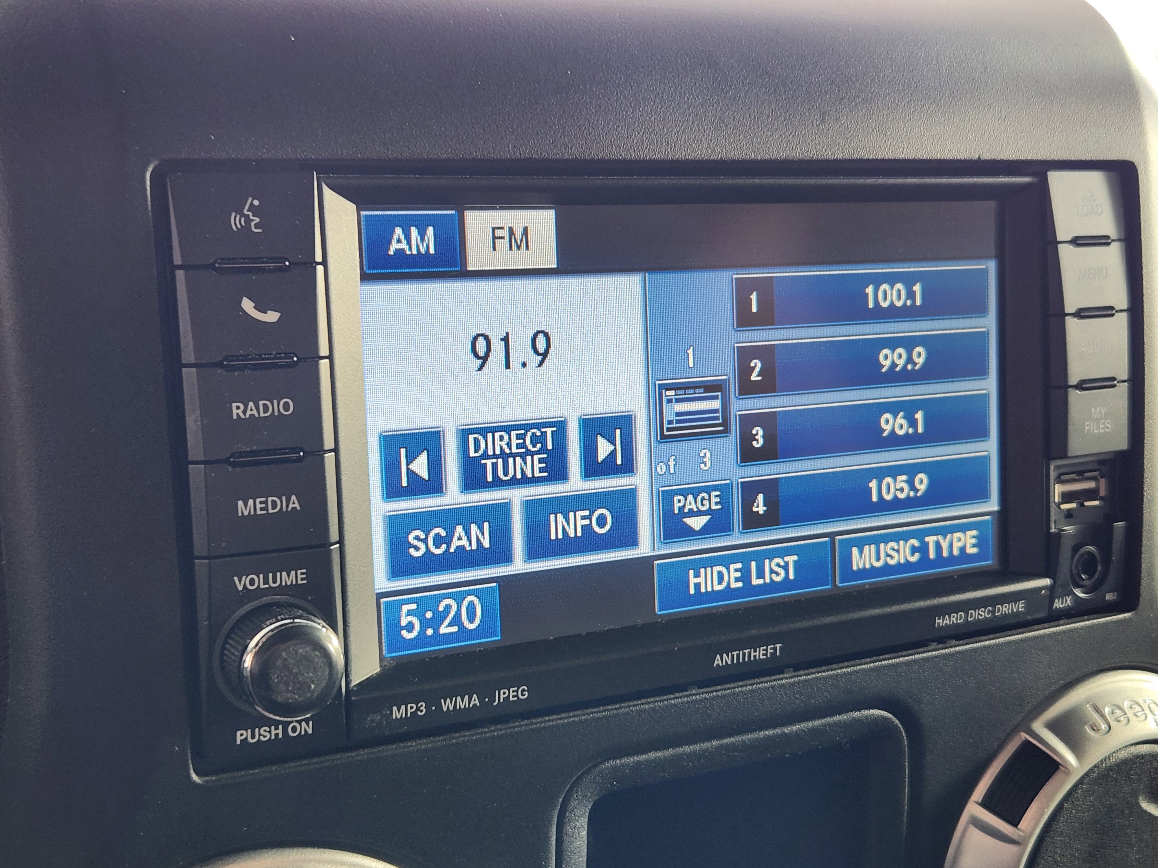 Used 2014 Jeep Wrangler Rubicon image 20