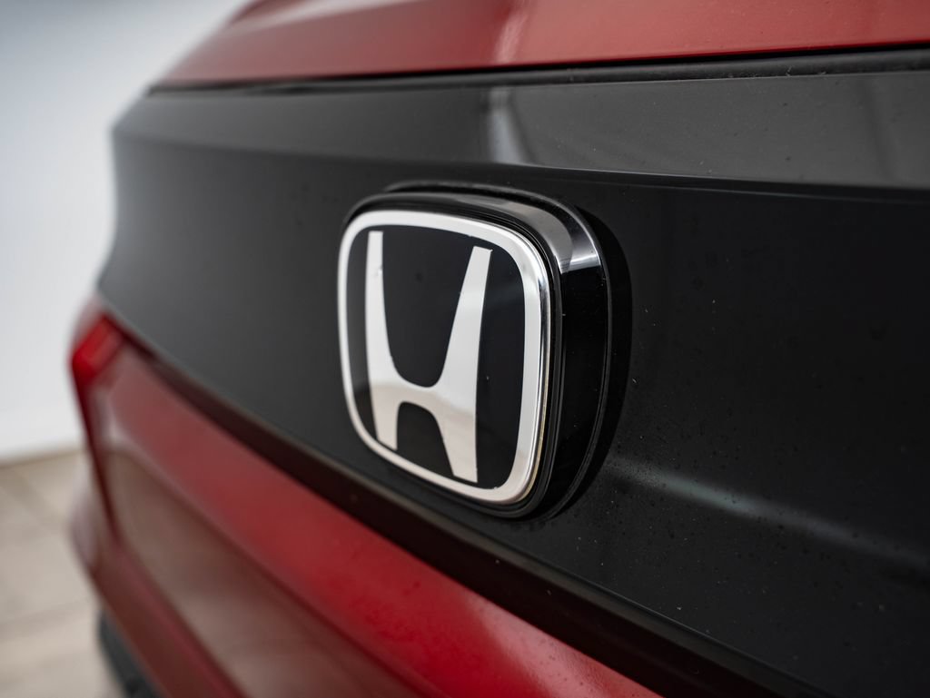 Used 2024 Honda Prologue Touring image 3