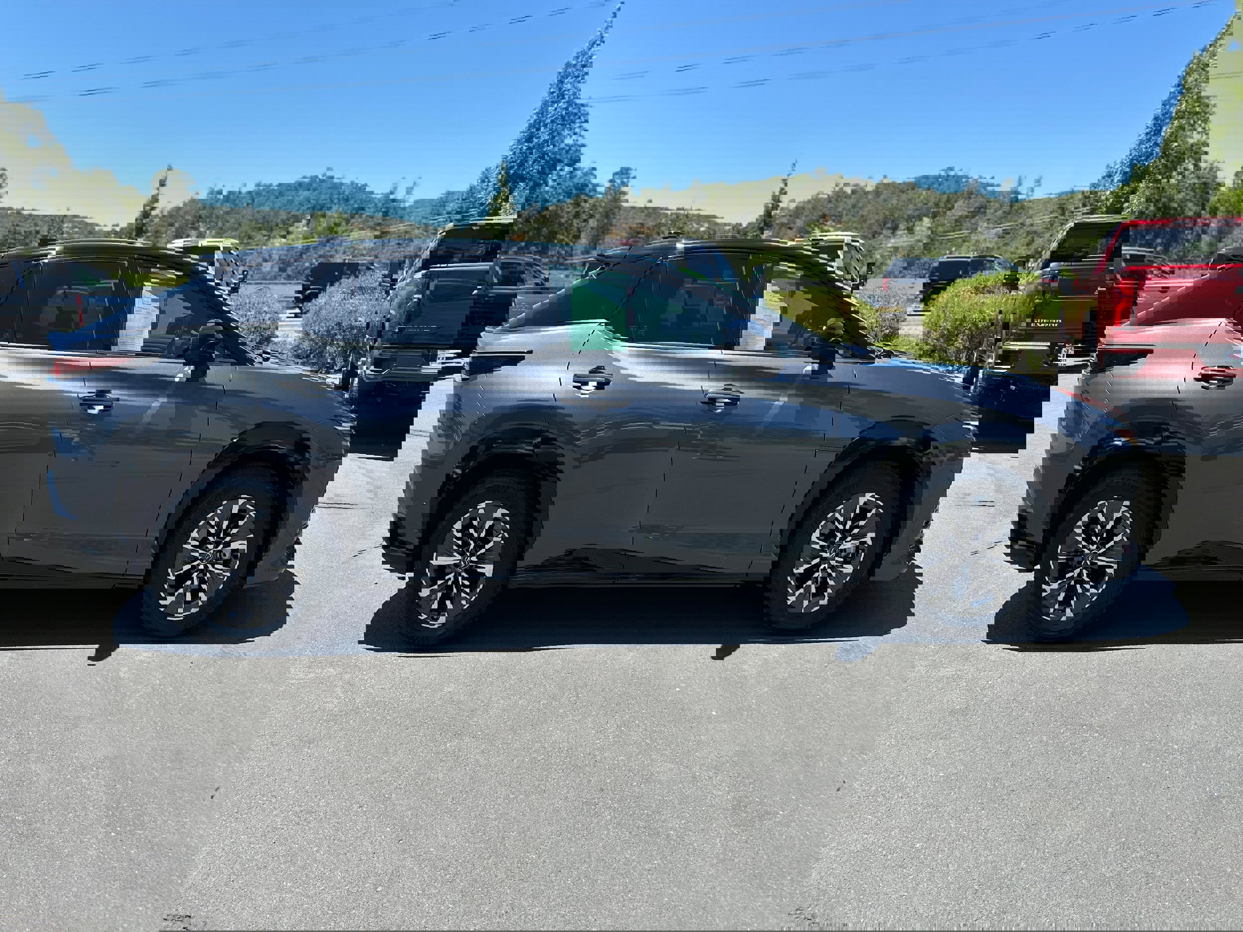 Used 2023 Lexus RZ 450e Premium image 5