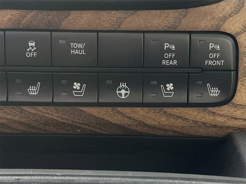 Used 2018 RAM 1500 Laramie Longhorn w/ Longhorn Southfork Package image 24