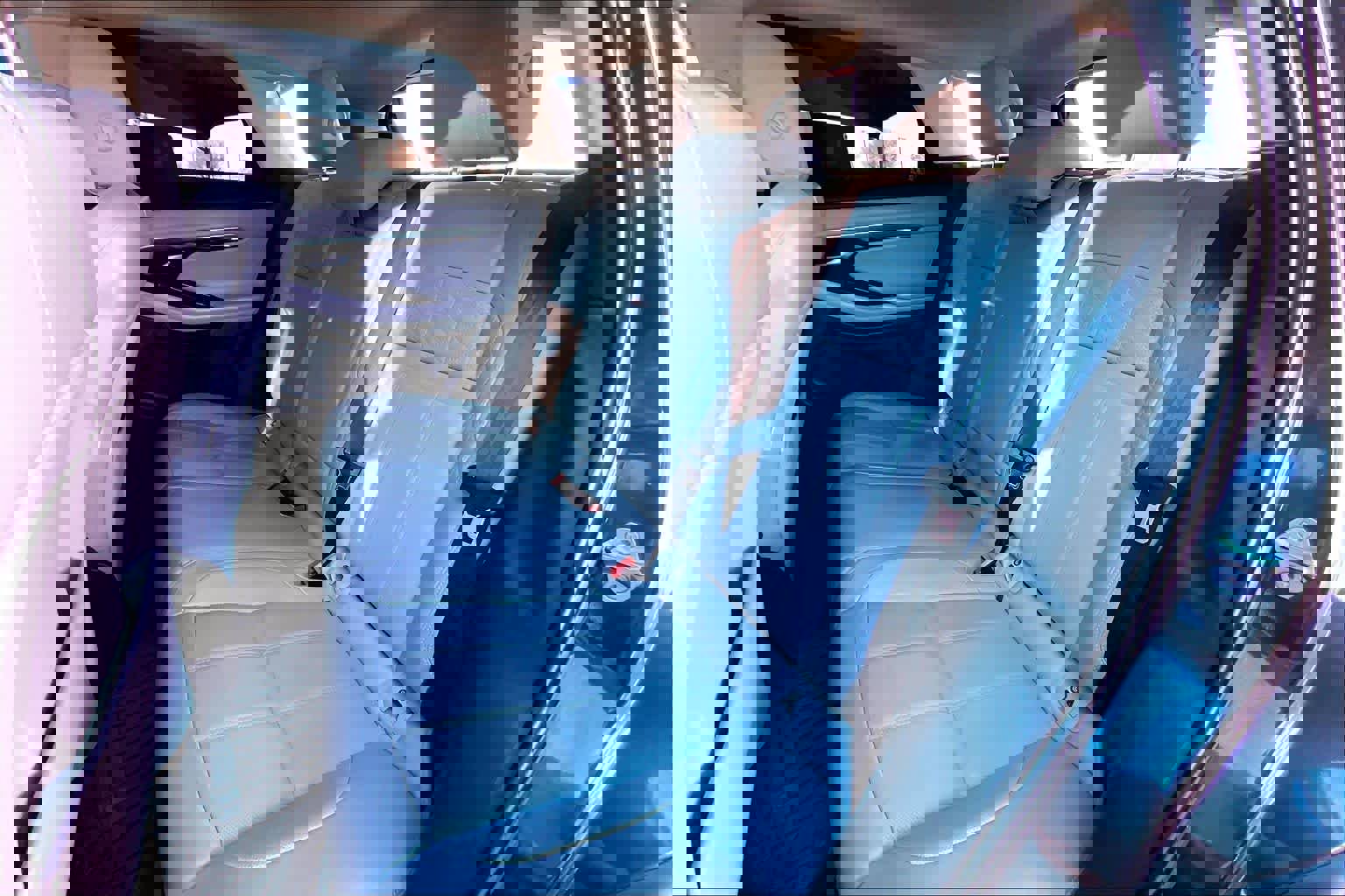 Used 2020 Land Rover Range Rover Evoque SE image 21