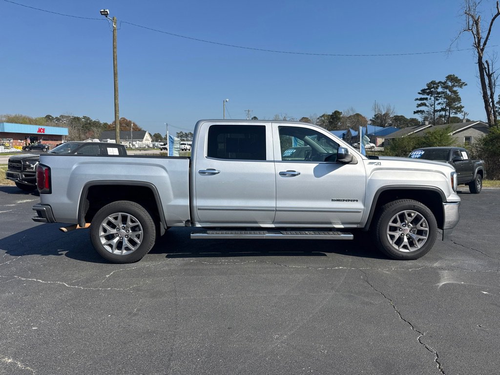 Used 2018 GMC Sierra 1500 SLT AWD/4WD image 6