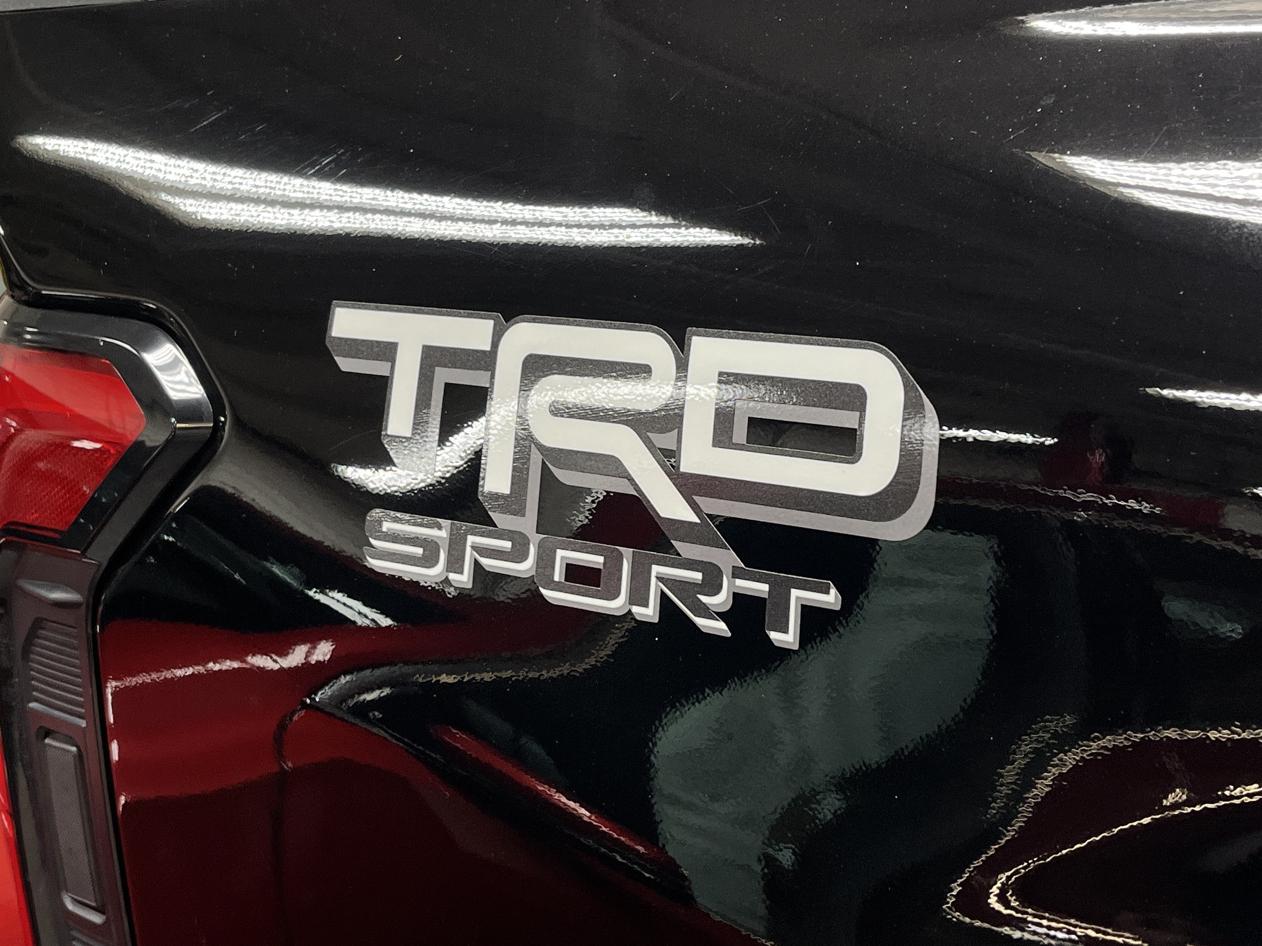 Used 2026 Toyota Tacoma TRD Sport w/ TRD Sport Premium Package AWD/4WD image 5