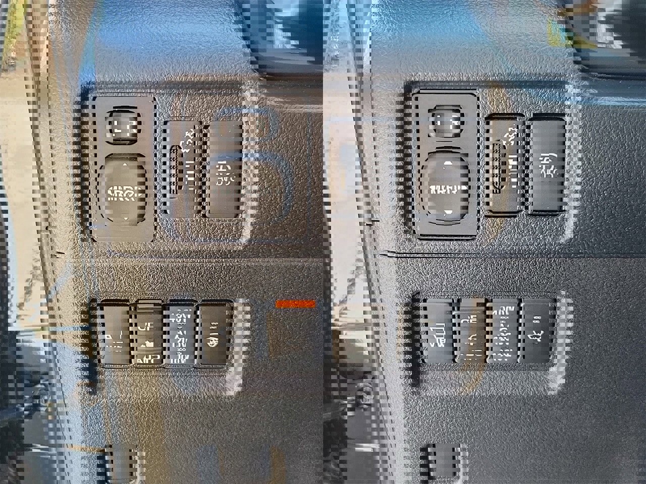 Used 2024 Toyota 4Runner Limited image 31