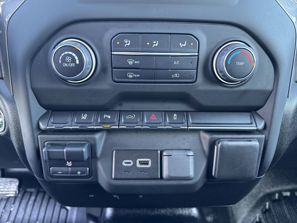 Certified 2024 Chevrolet Silverado 2500 W/T w/ WT Convenience Package image 28