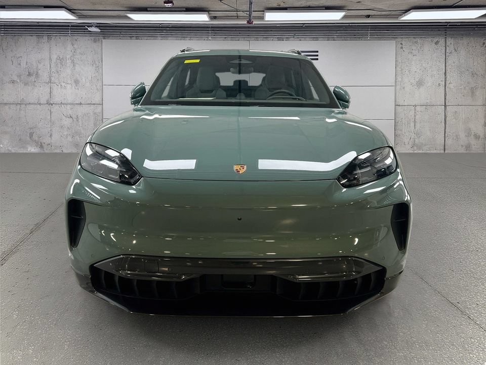 New 2026 Porsche Cayenne Electric AWD/4WD image 6