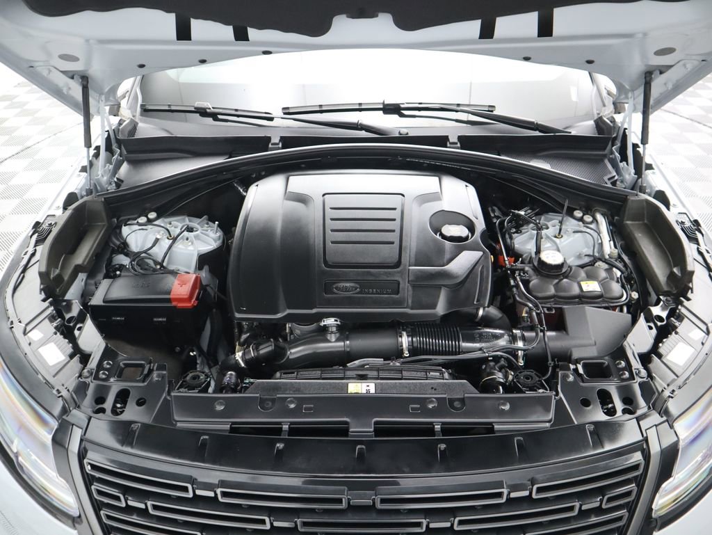 Used 2025 Land Rover Range Rover Velar Dynamic SE image 30