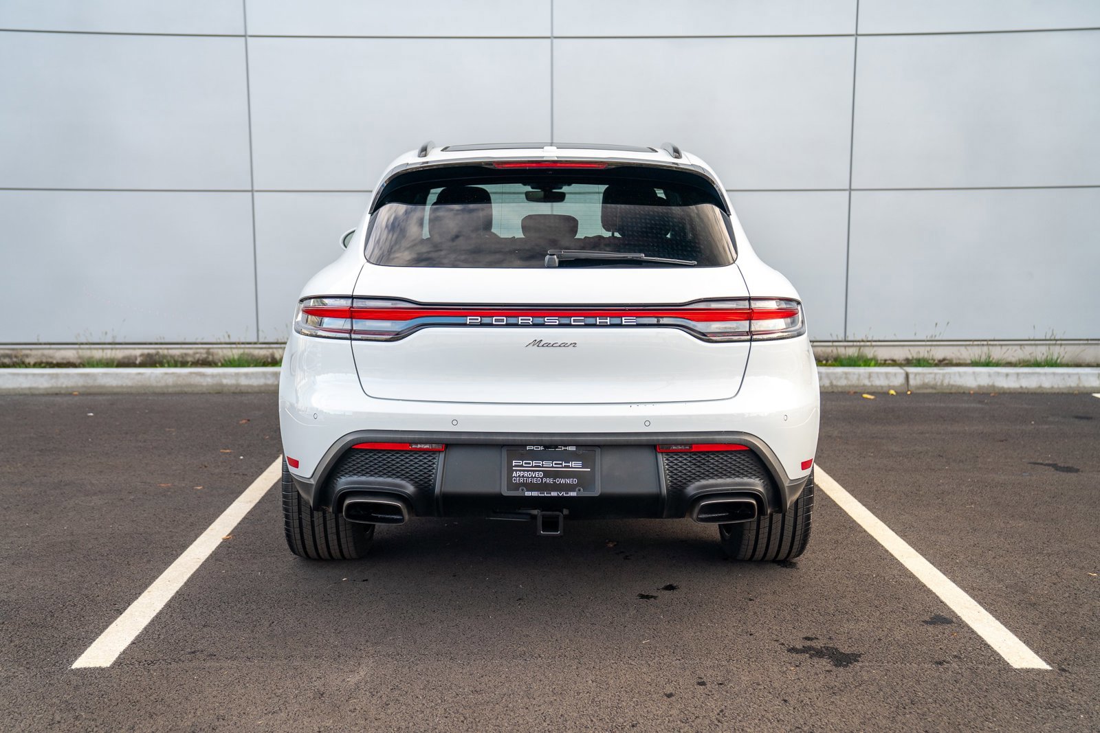 Used 2025 Porsche Macan image 7