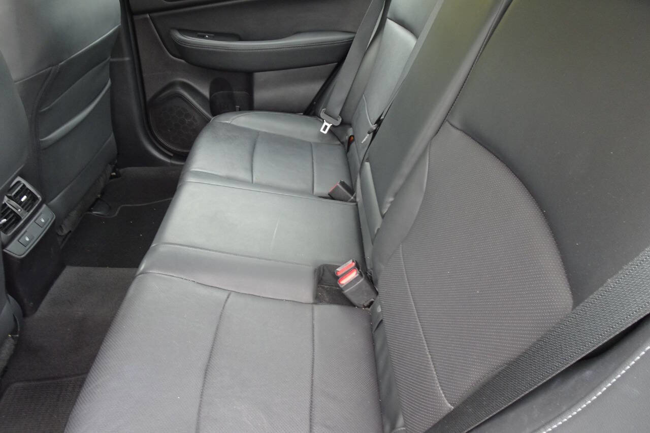 Used 2017 Subaru Legacy 2.5i Limited AWD/4WD image 15