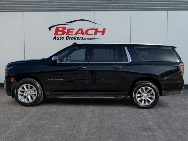 Used 2023 Chevrolet Suburban Premier AWD/4WD image 7