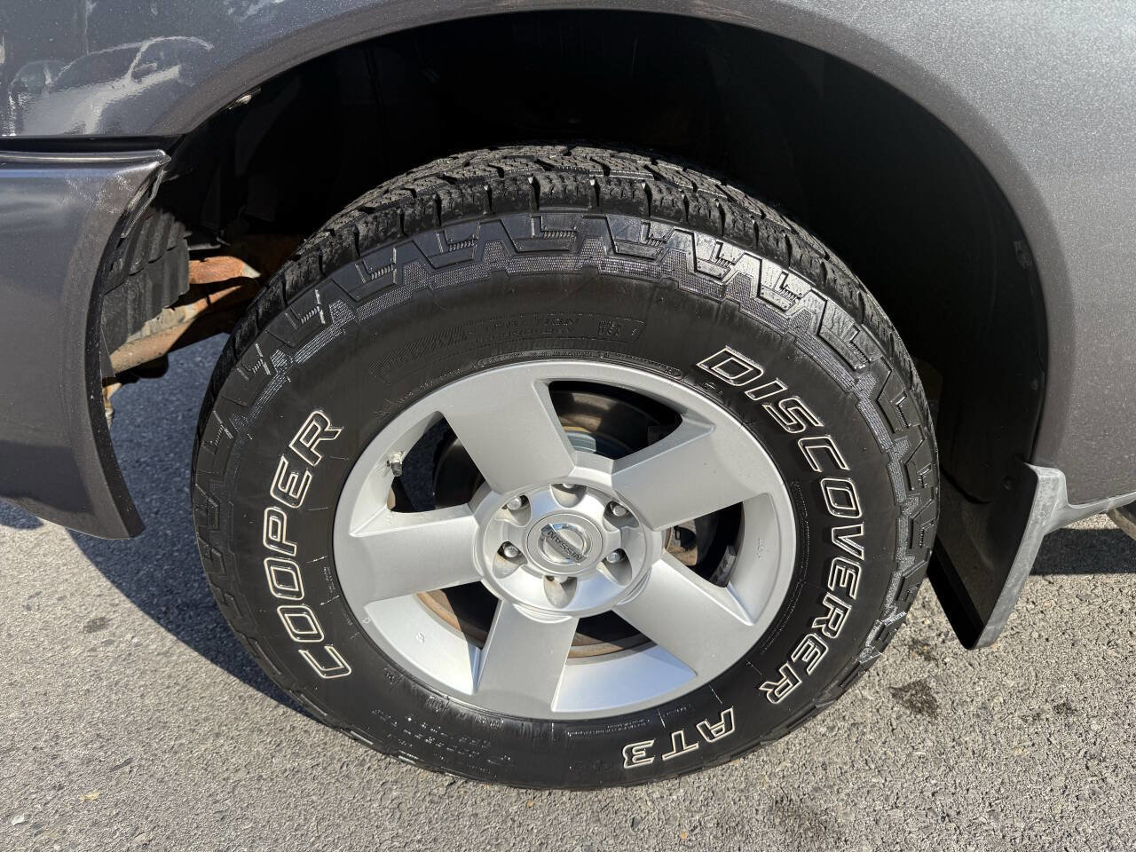 Used 2006 Nissan Titan SE image 30