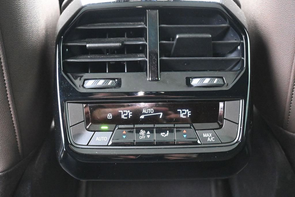 Used 2024 BMW iX xDrive50 w/ Convenience Package AWD/4WD image 22
