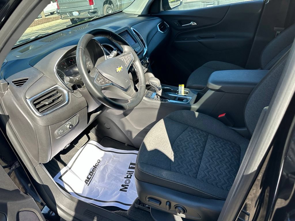 Used 2024 Chevrolet Equinox LT AWD/4WD image 10