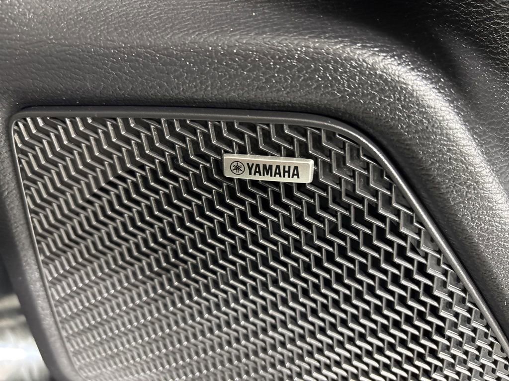 Used 2025 Mitsubishi Outlander SE AWD/4WD image 18