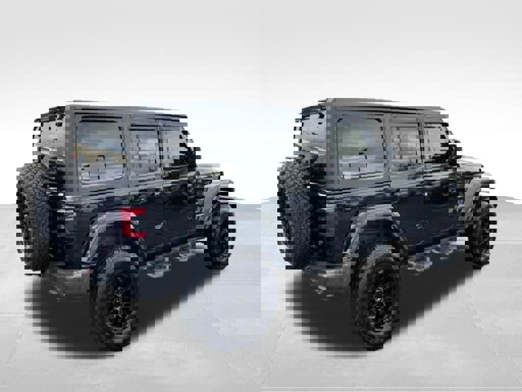 Used 2020 Jeep Wrangler Unlimited Sahara w/ Safety Group image 6