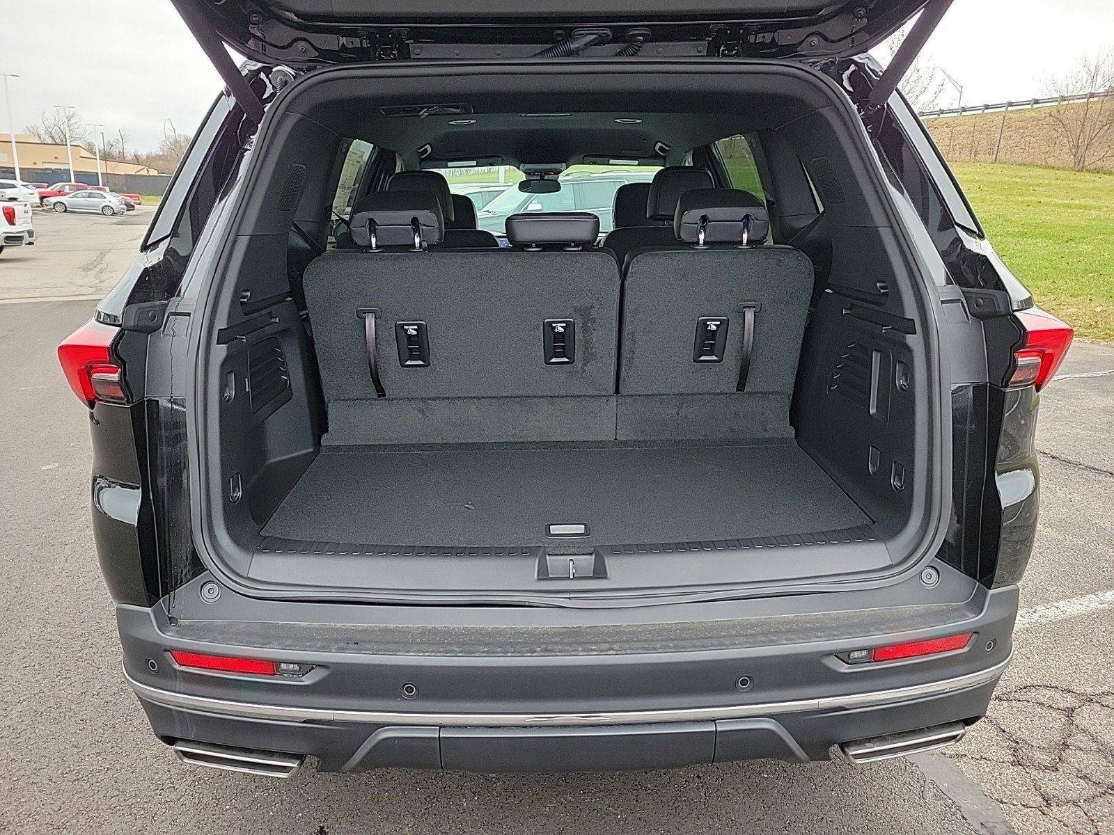 New 2026 Buick Enclave Preferred image 7