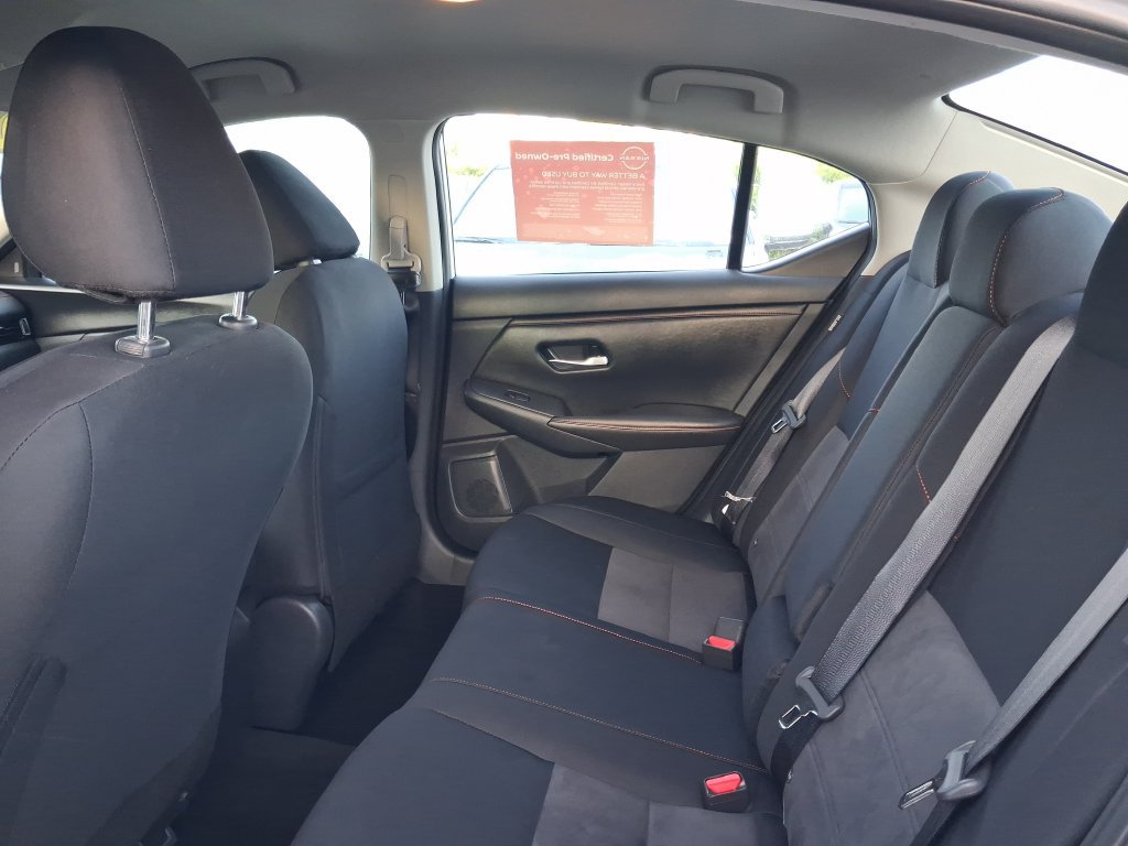 Certified 2025 Nissan Sentra SR FWD image 15