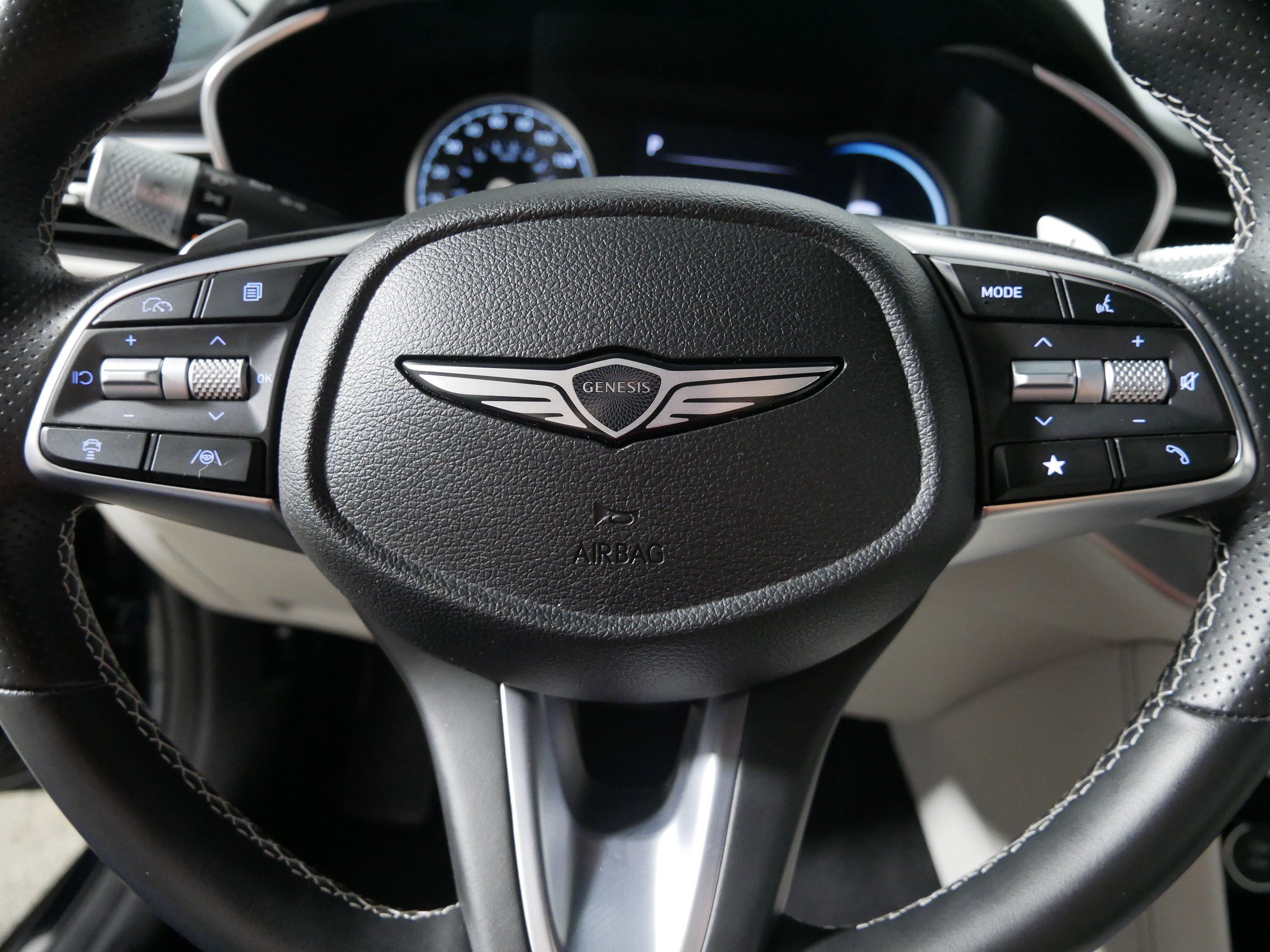 Used 2024 Genesis G70 2.5T AWD/4WD image 25