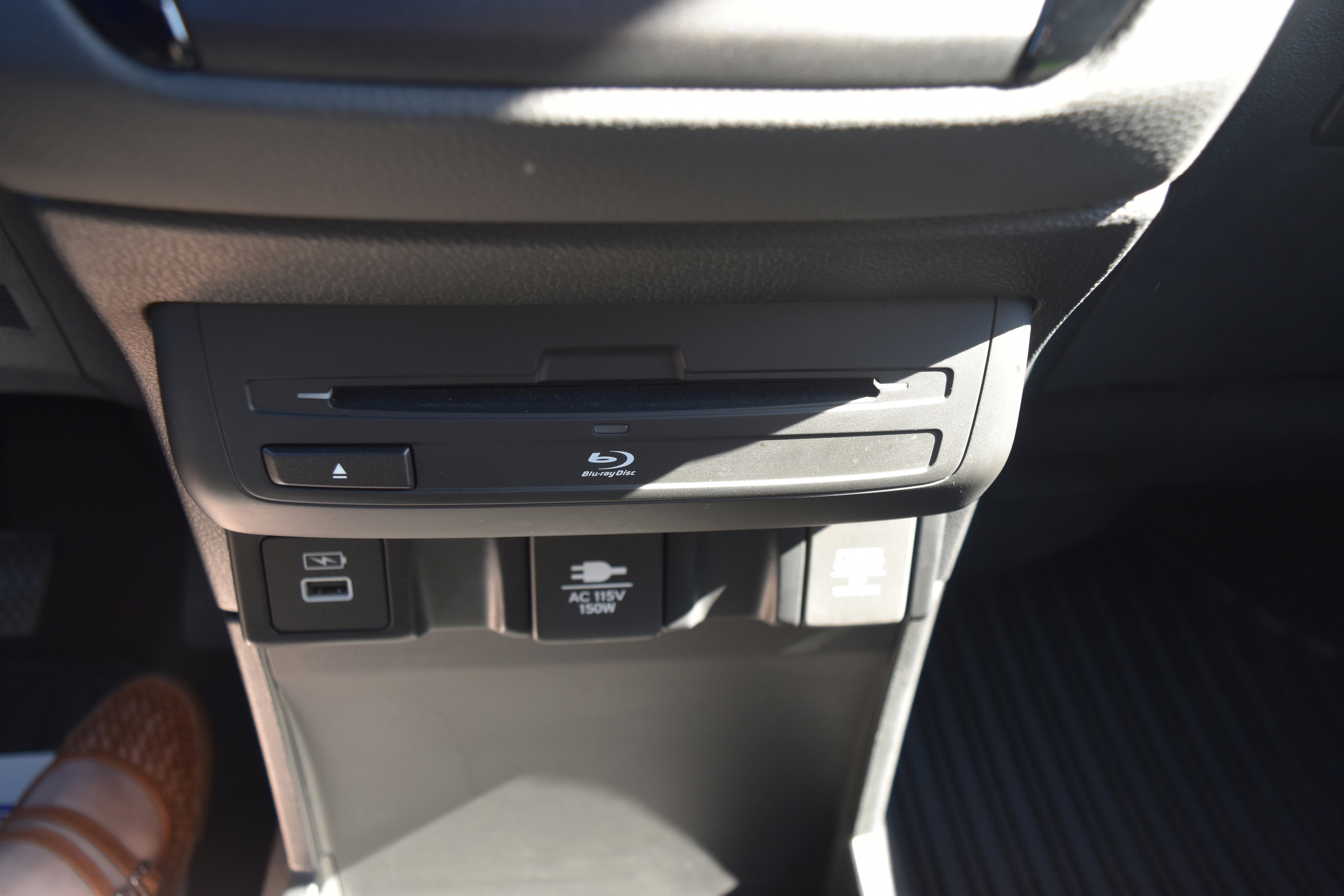 Certified 2024 Honda Odyssey Elite image 28