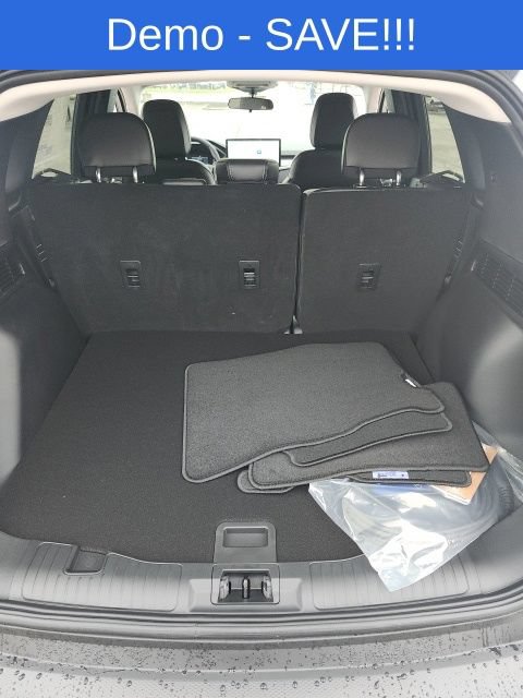 New 2026 Ford Escape SE FWD image 26