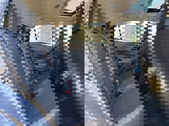 Used 2025 Subaru Crosstrek 2.0i Premium image 16