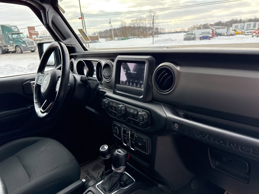 Used 2019 Jeep Wrangler Unlimited Sport S image 39