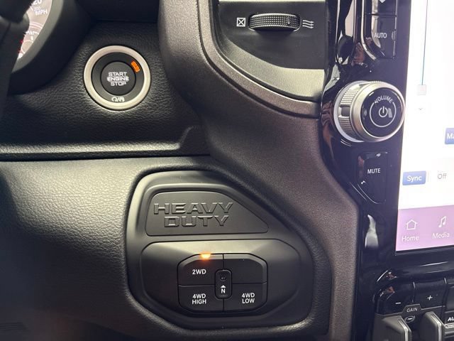 New 2026 RAM 3500 Tradesman AWD/4WD image 34