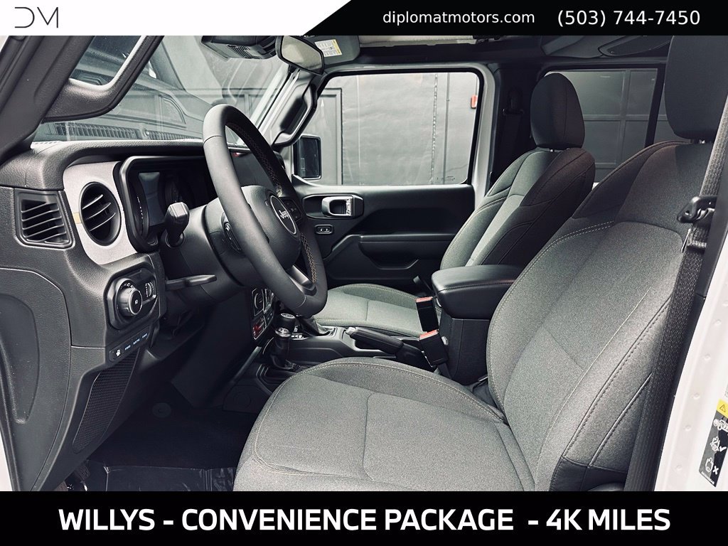 Used 2024 Jeep Wrangler Unlimited AWD/4WD image 18