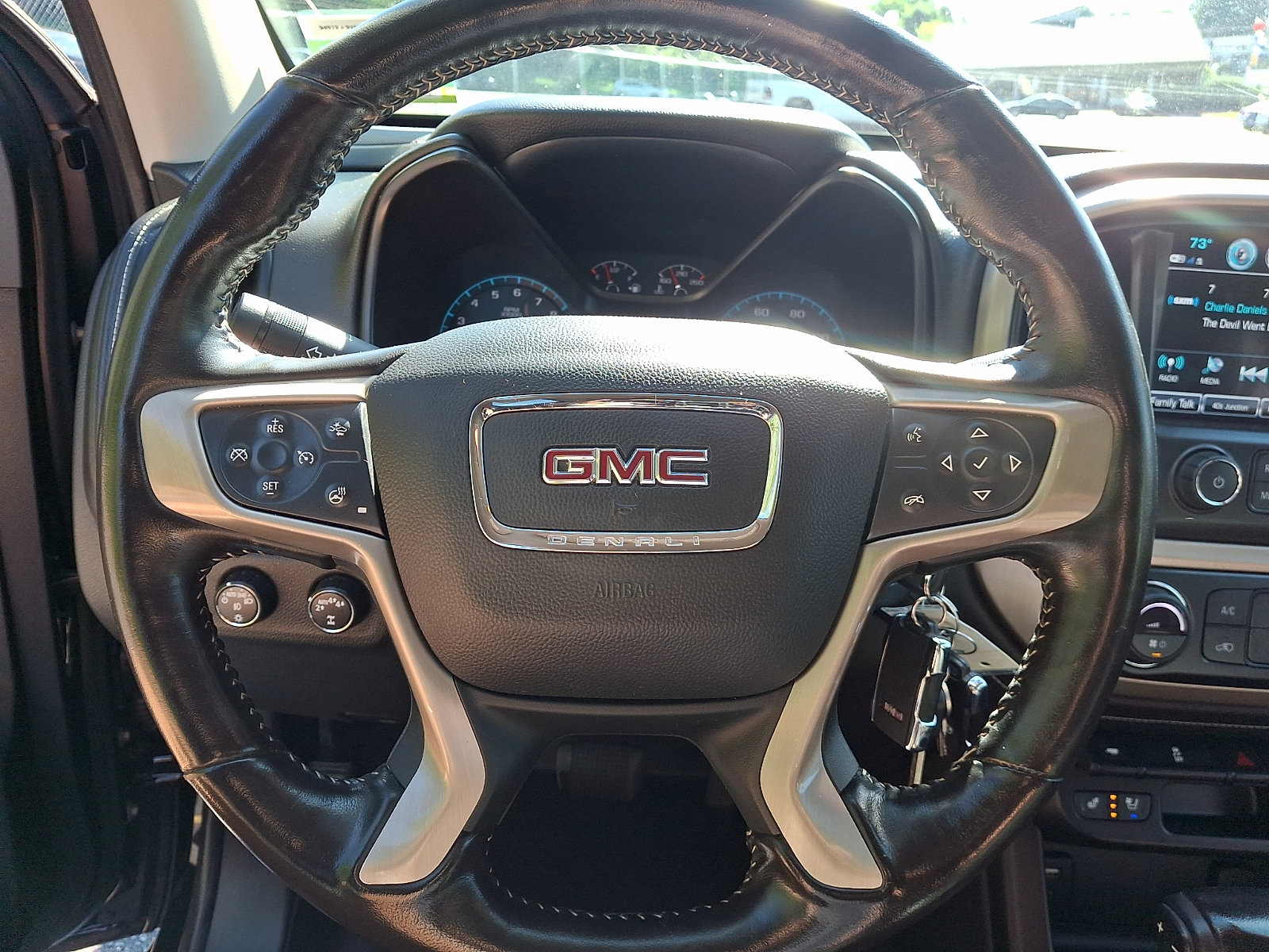 Used 2018 GMC Canyon Denali AWD/4WD image 25