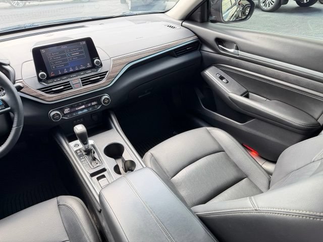 Used 2019 Nissan Altima 2.5 Platinum AWD/4WD image 7