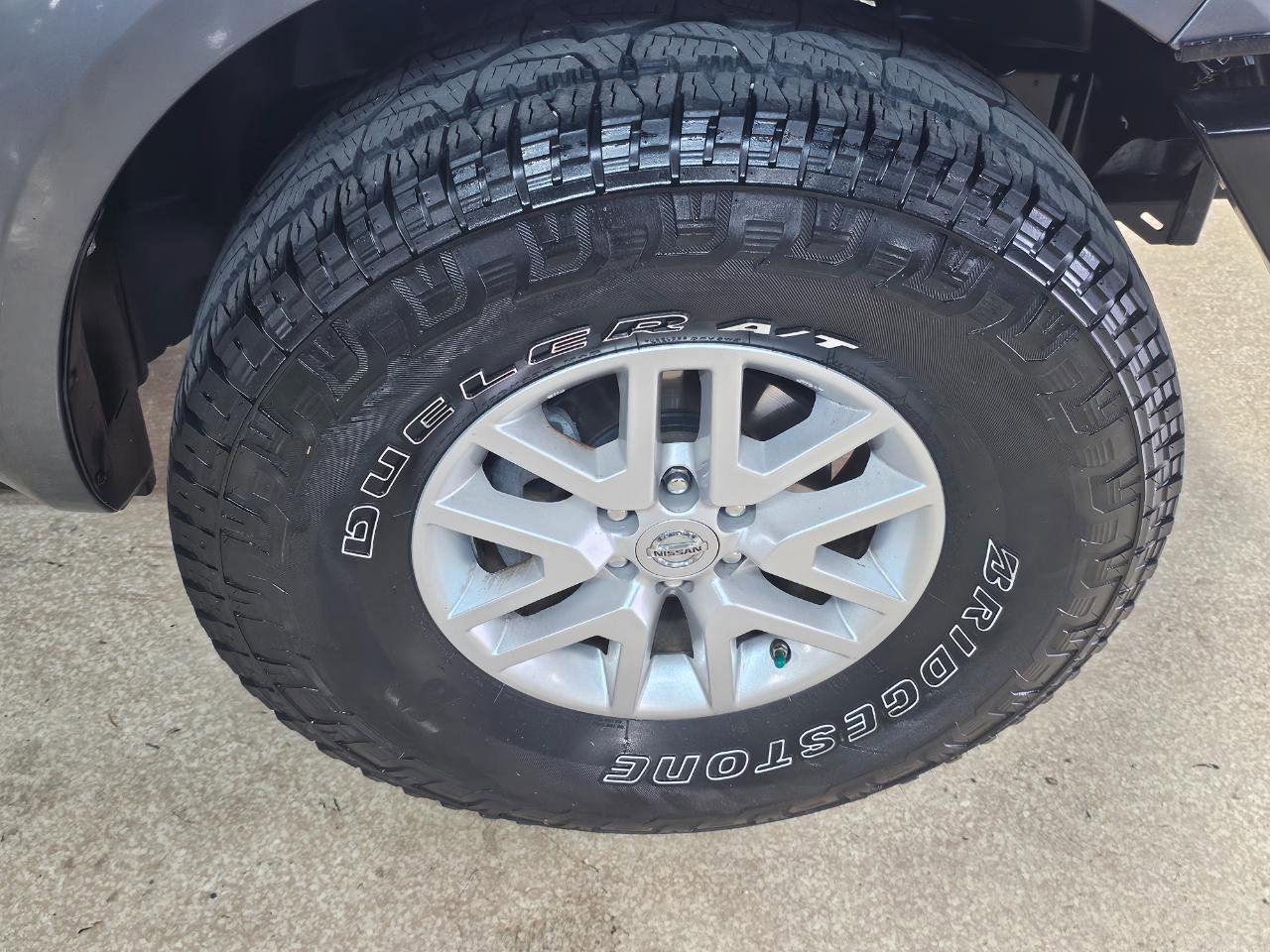 Used 2017 Nissan Frontier SV image 42