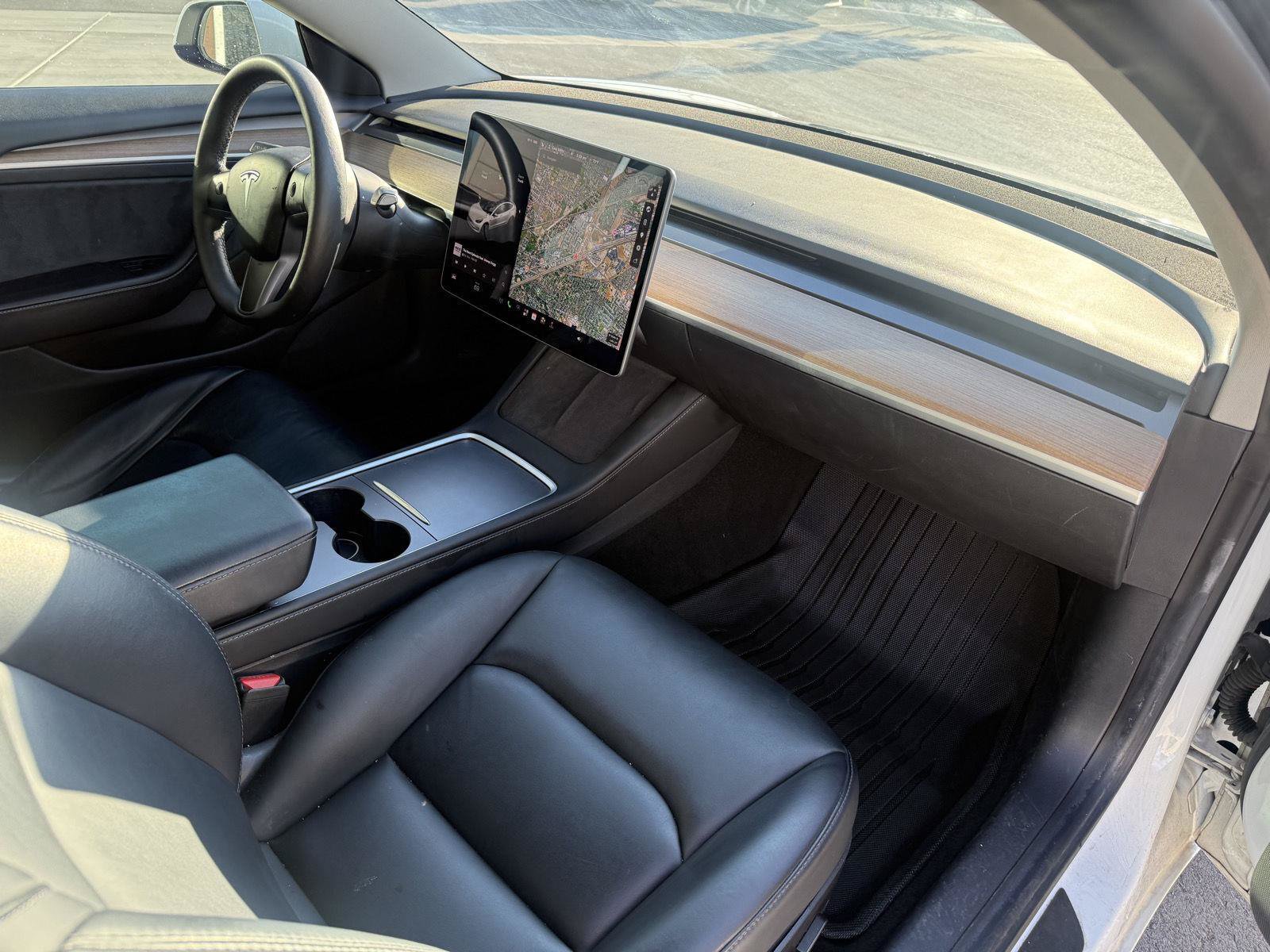 Used 2021 Tesla Model 3 Long Range AWD/4WD image 23