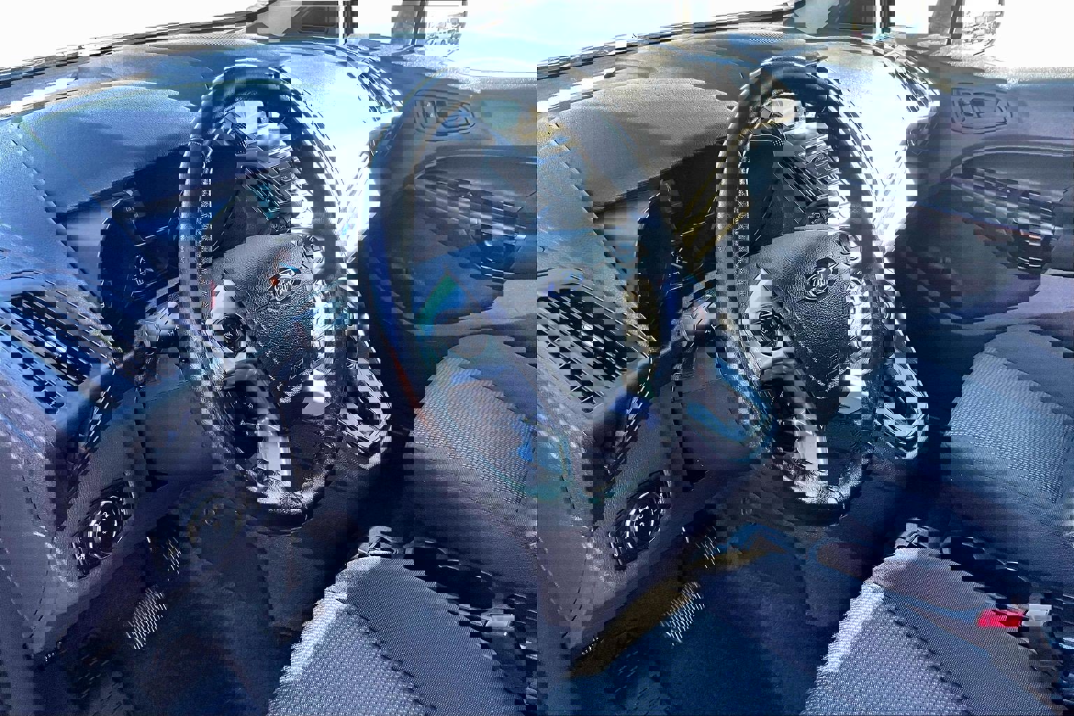 Used 2018 Ford Transit Connect XL image 11