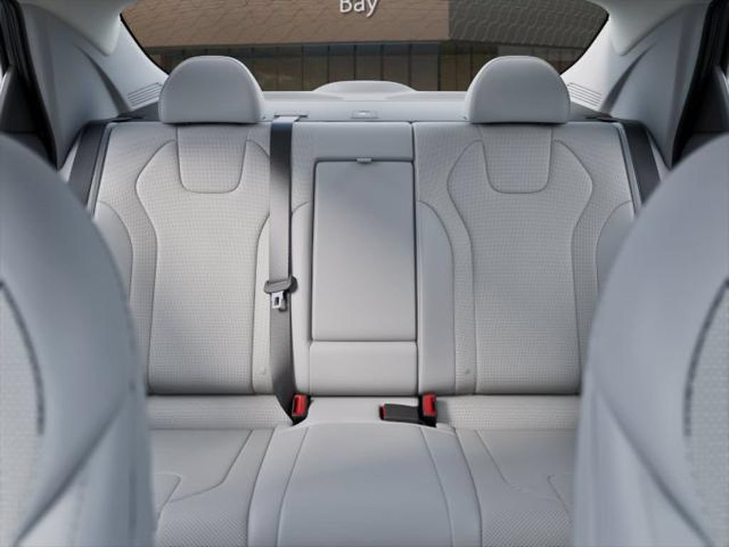 New 2026 Hyundai Elantra Limited FWD image 12