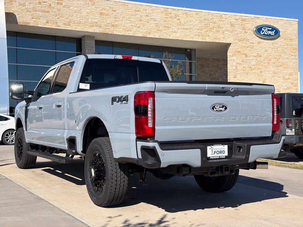 New 2027 Ford F250 Lariat w/ Black Appearance Package AWD/4WD image 9