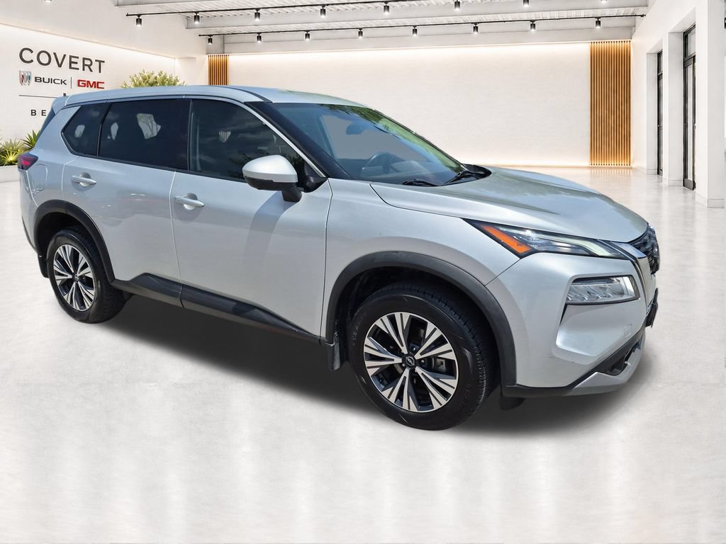 Used 2021 Nissan Rogue SV FWD image 1