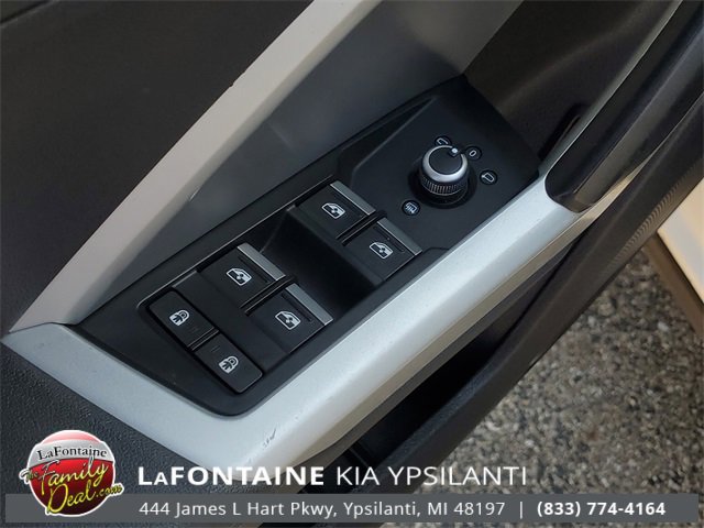 Used 2021 Audi Q3 2.0T Premium image 15