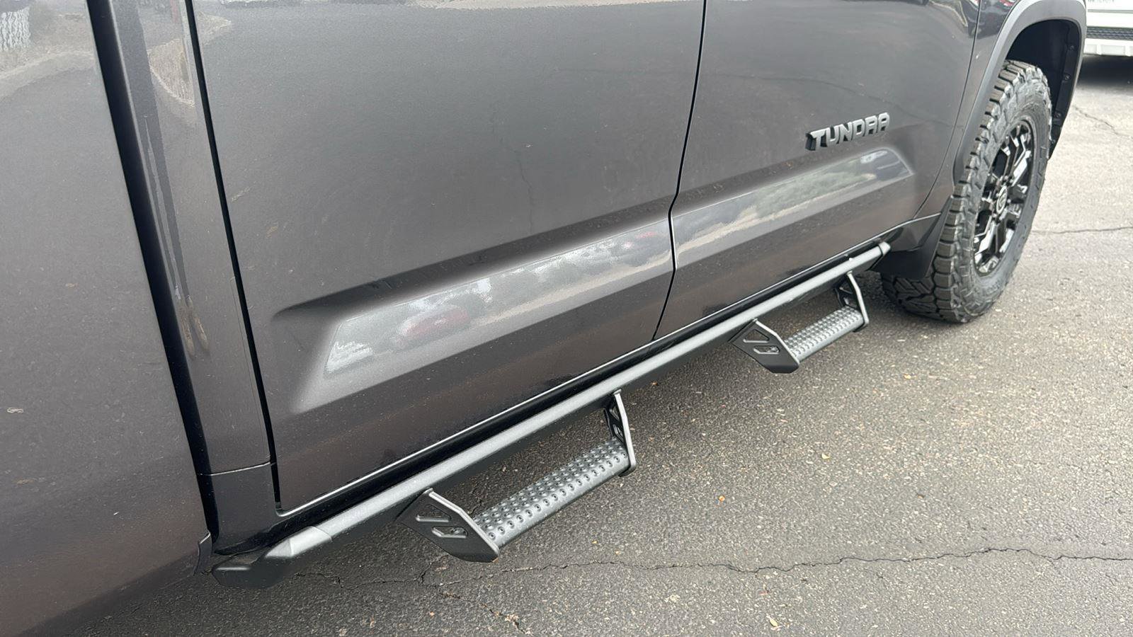 Used 2023 Toyota Tundra Limited w/ TRD Off-Road Package image 10