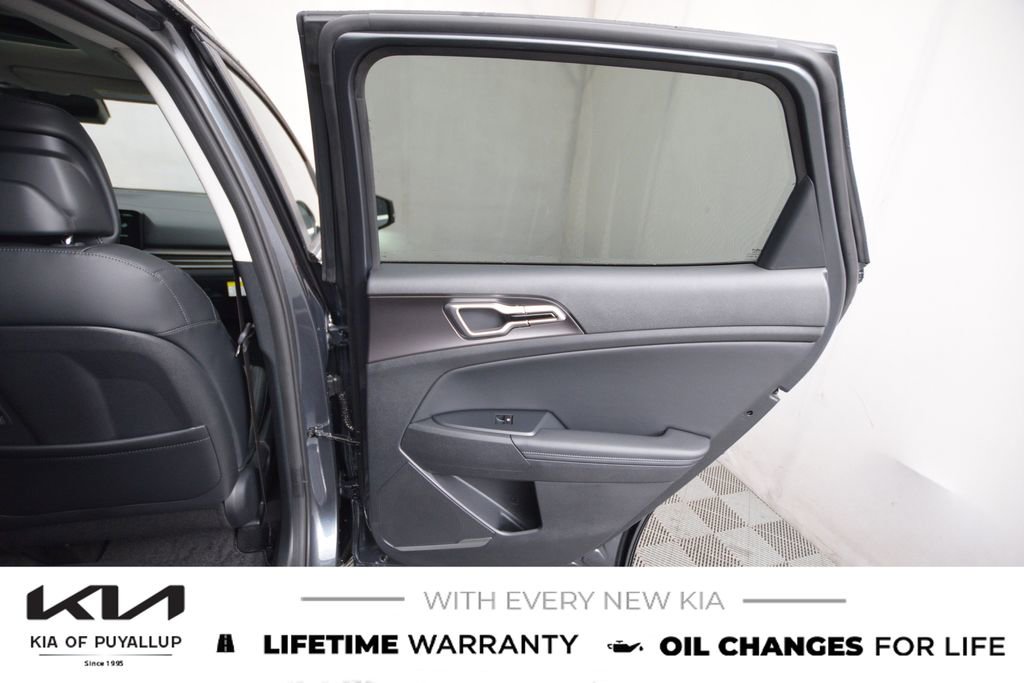 New 2026 Kia Sportage EX image 13