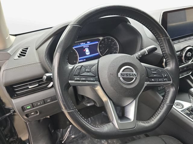 Used 2022 Nissan Sentra SV FWD image 17