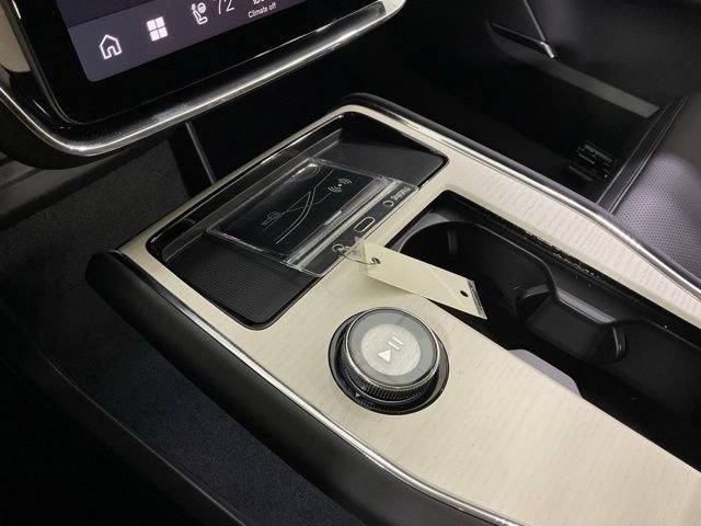 New 2026 Volvo EX90 Ultra AWD/4WD image 22
