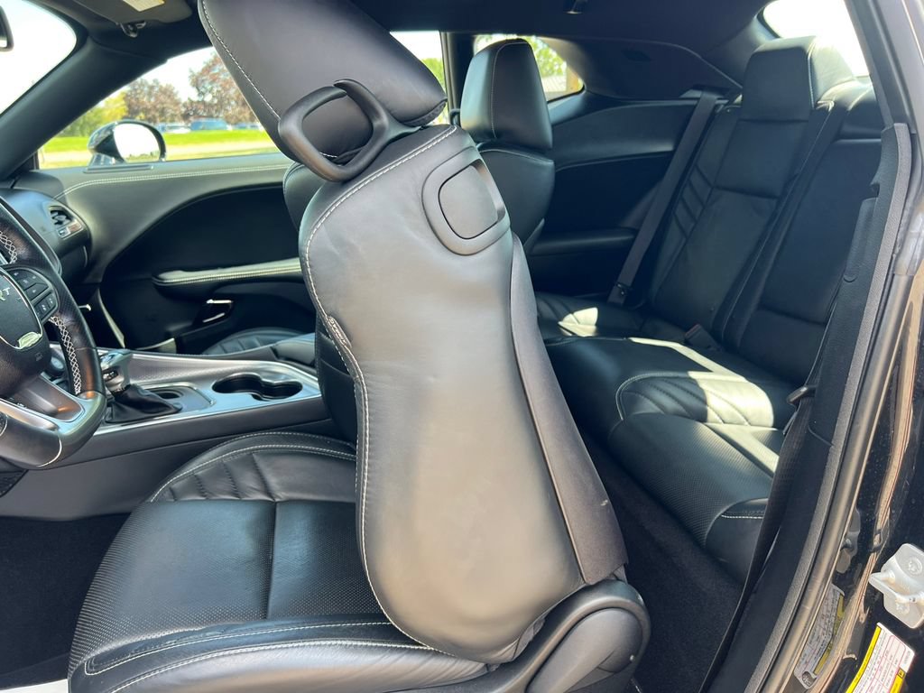 Used 2020 Dodge Challenger SRT Hellcat RWD image 5