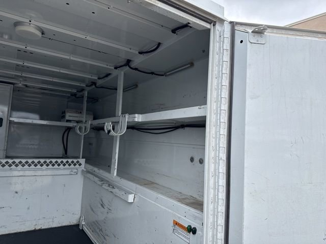Used 2019 Ford F550 4x4 Regular Cab Super Duty image 14