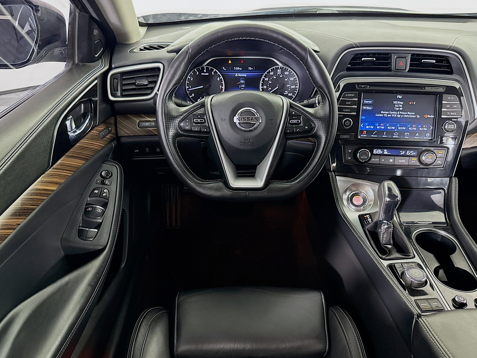 Used 2016 Nissan Maxima Platinum image 16