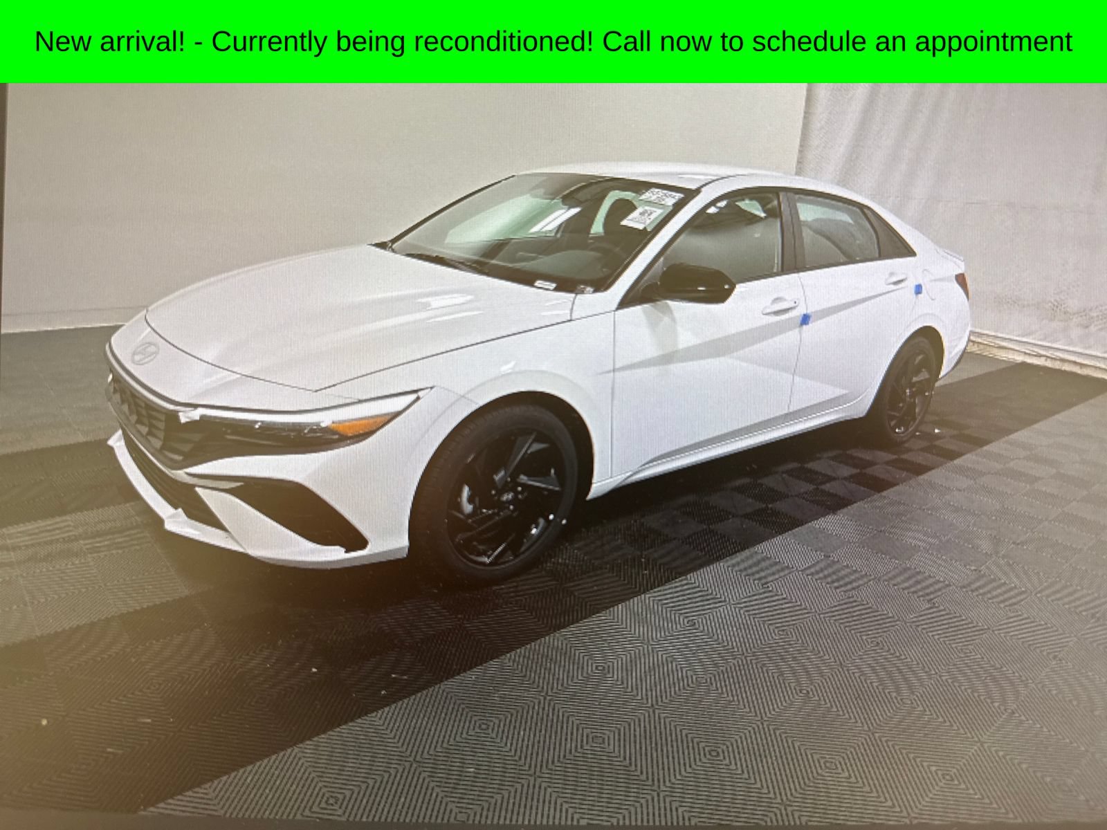 Used 2026 Hyundai Elantra Sport FWD image 1