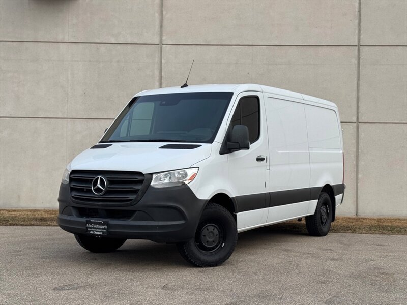 Used 2022 Mercedes-Benz Sprinter 1500 image 1