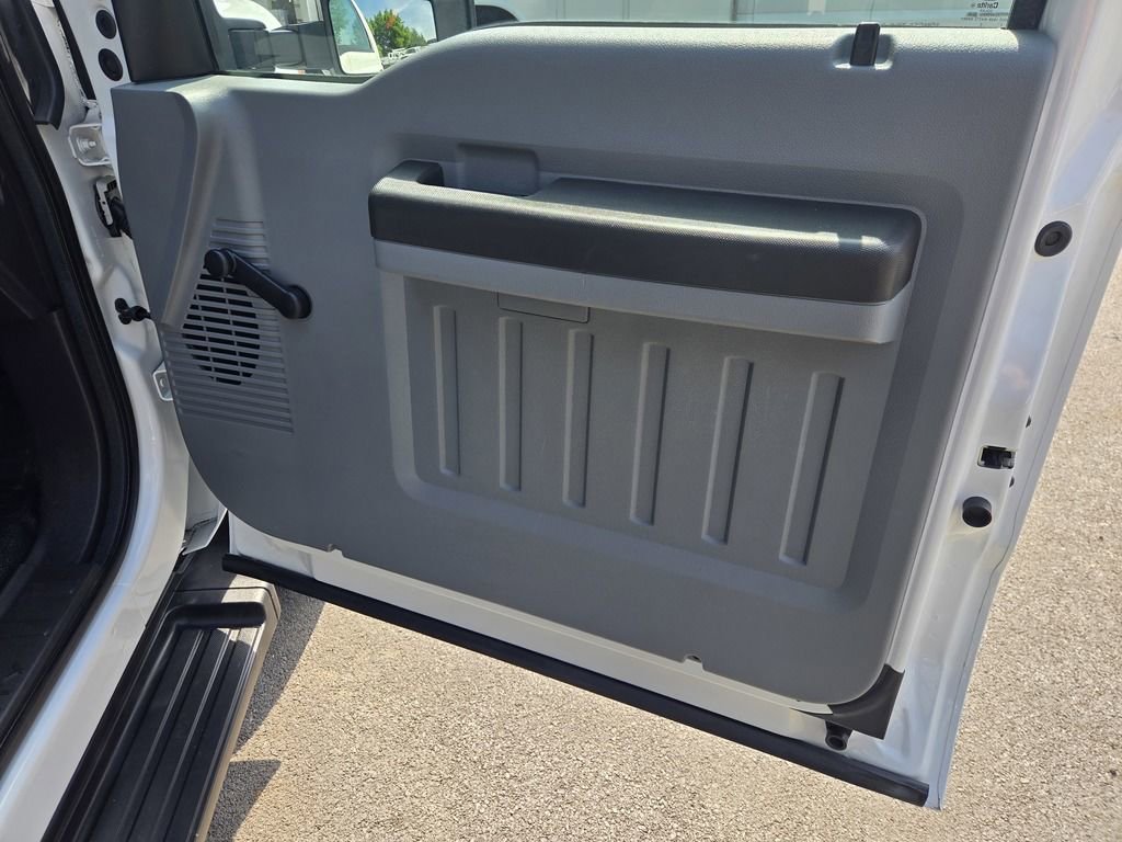 Used 2015 Ford F350 XL image 14