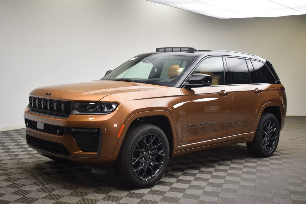 New 2026 Jeep Grand Cherokee Summit w/ Obsidian Package AWD/4WD image 15