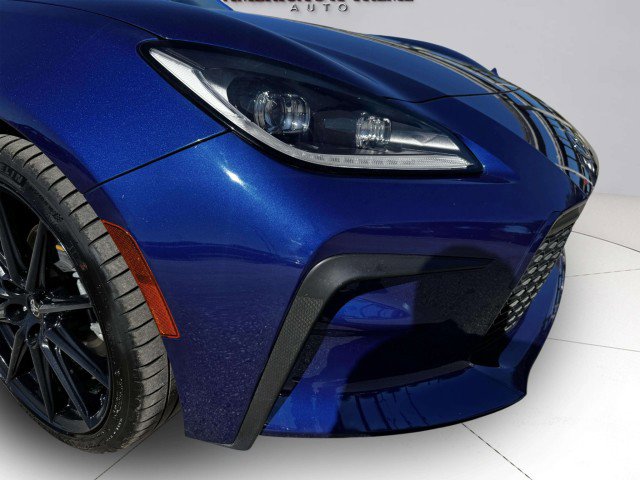 Used 2023 Toyota GR86 Premium image 10