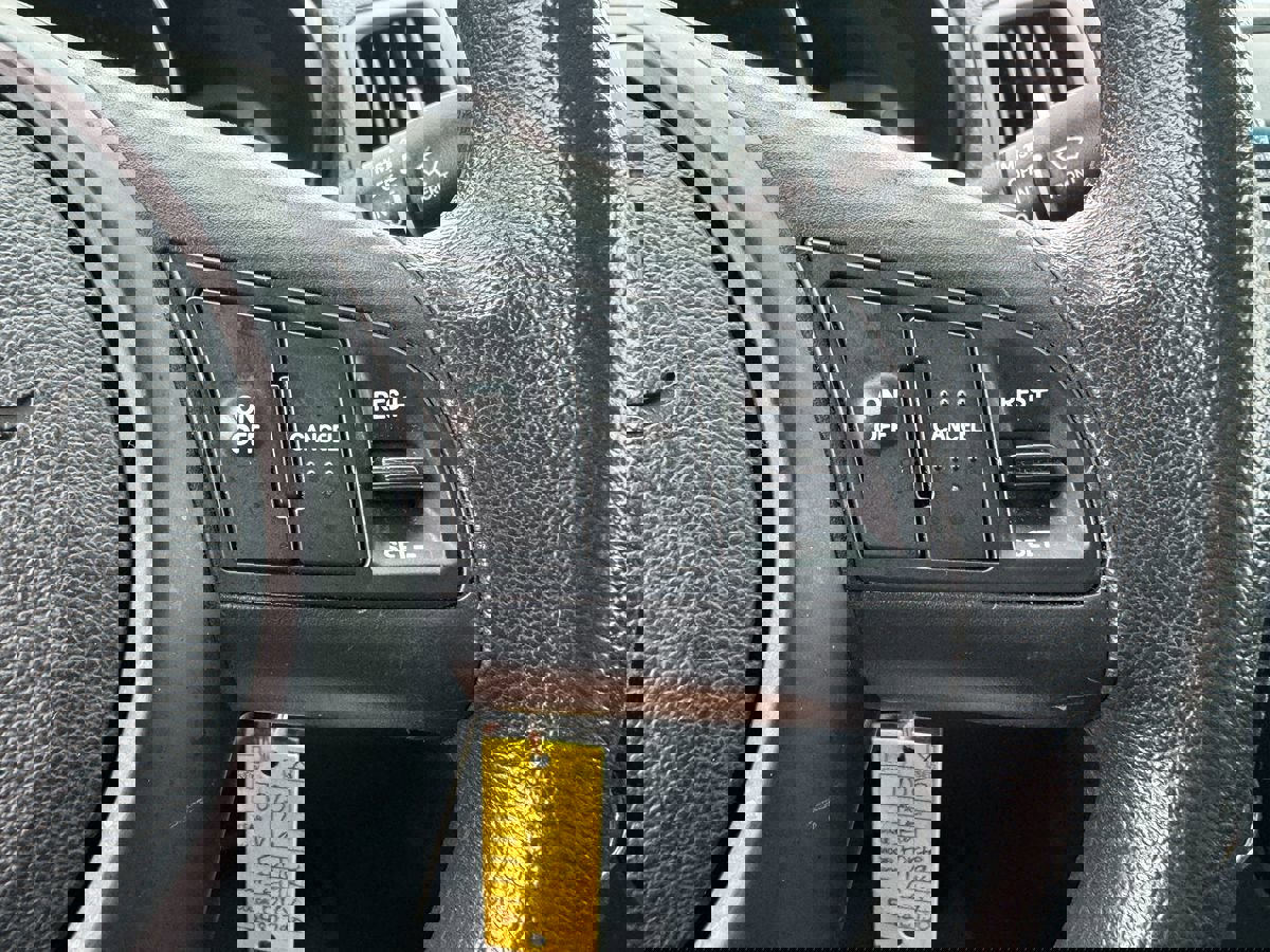 Used 2012 Kia Forte EX image 25